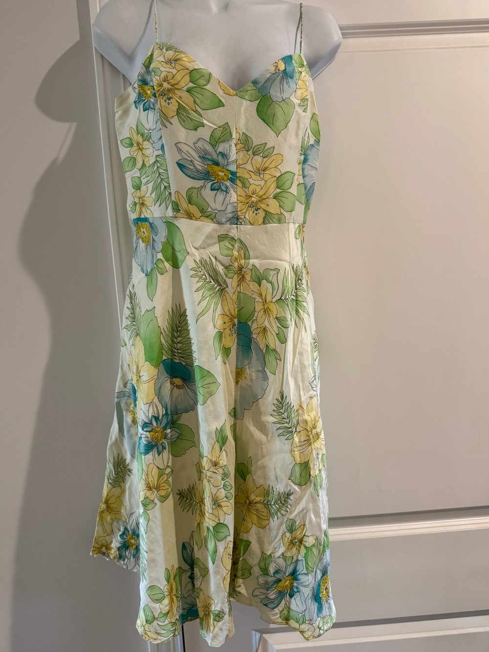 Y2K Banana Republic silk Floral Spaghetti Strap Sundress in Yellow, Green & Blue